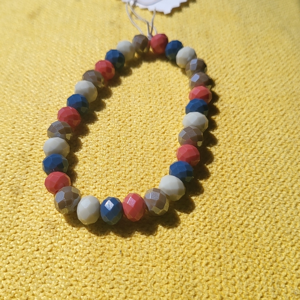 Bracelet - Picture 2 of 3